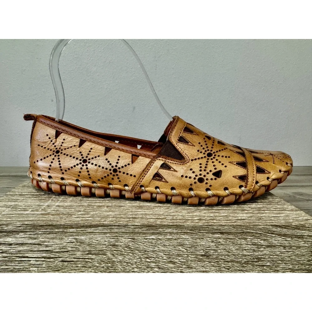Spring Step Fusaro Tan Leather Laser Cut Perforated Loafer Shoe 7.5 - 8 - Picture 13 of 13
